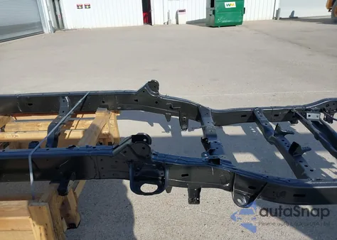 2025 Toyota Tacoma Sr z USA, uszkodzony, nr VIN 3TYLD5KN0ST013343